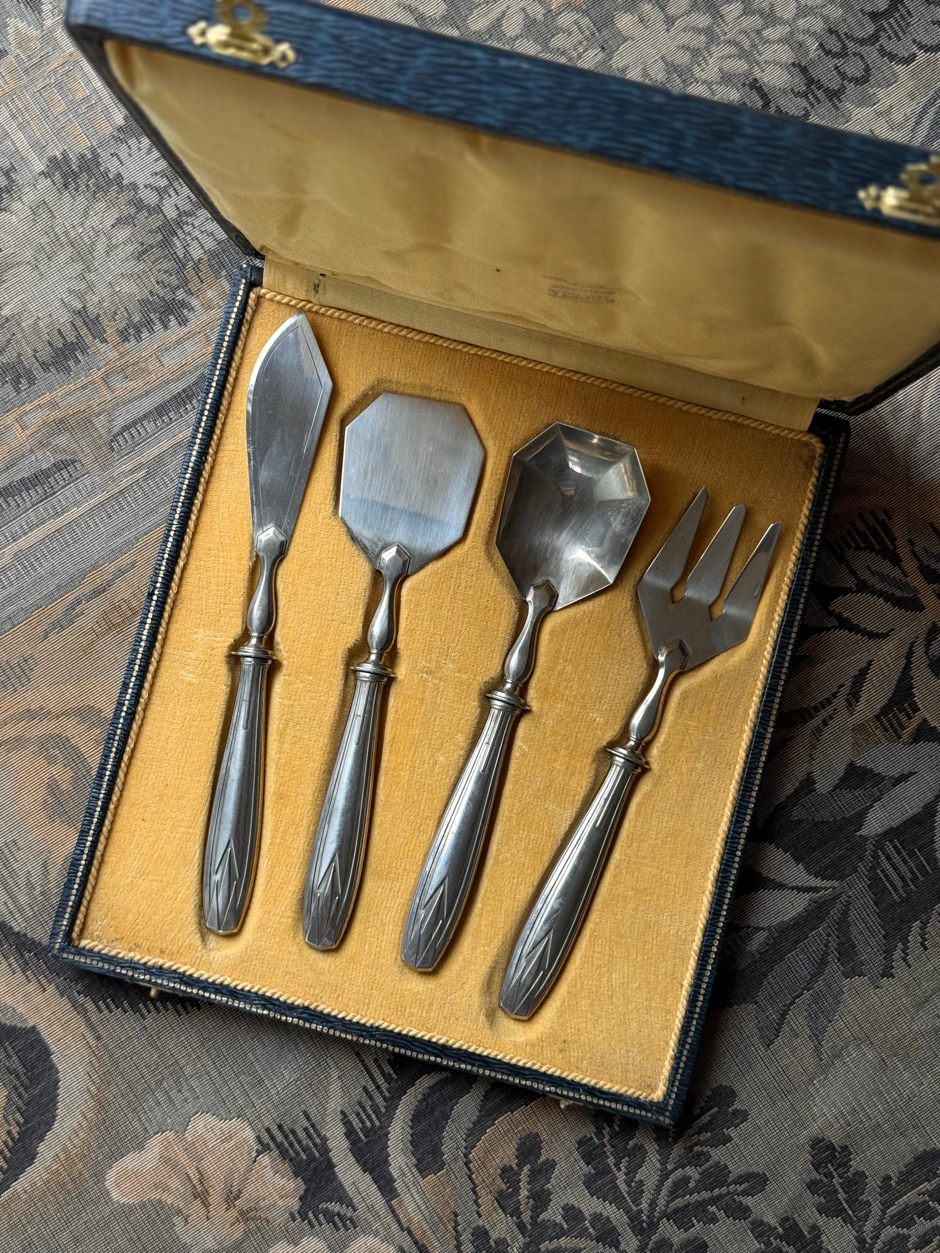 1930s French silver plate art deco fruit & dessert boxed serving