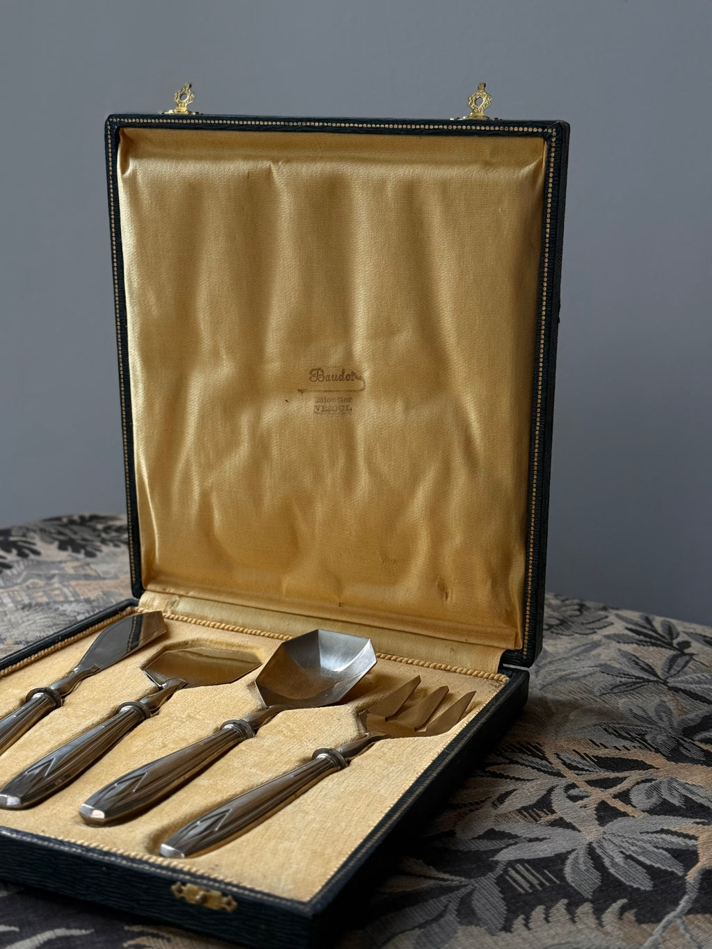1930s French silver plate art deco fruit & dessert boxed serving set