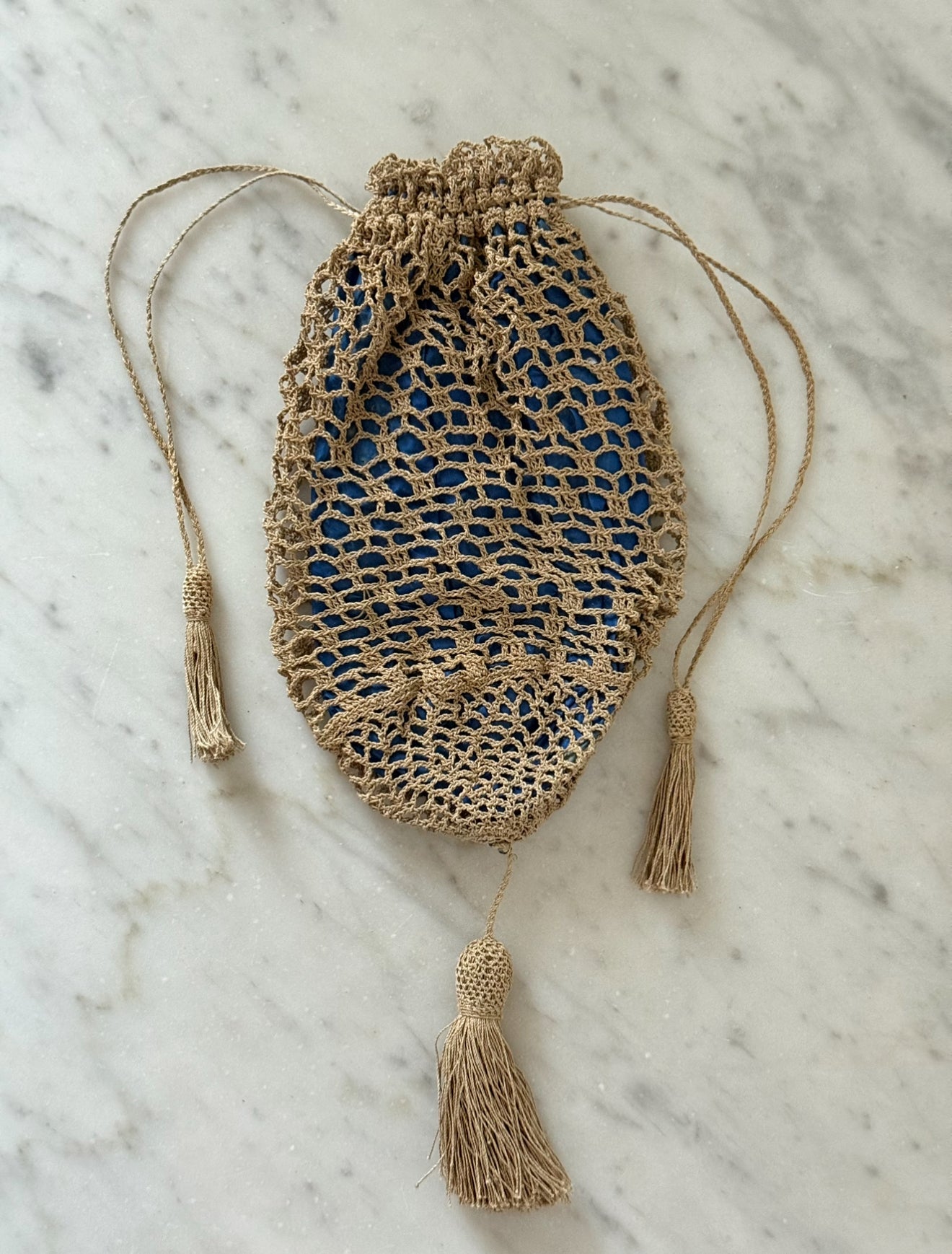 19th century French Napoleon III fine crochet cotton drawstring "aumoniere" evening bag