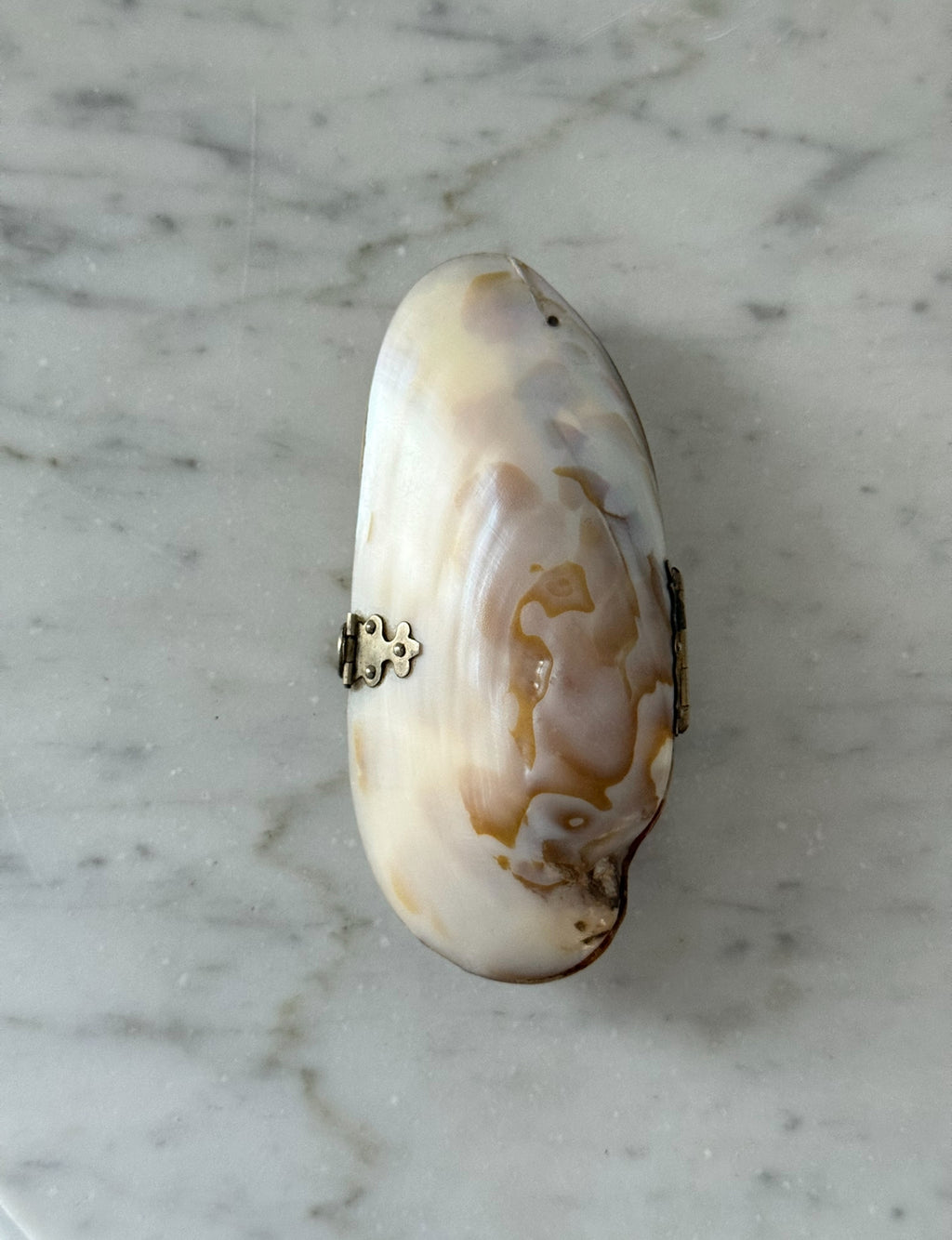 exceptionally rare 19th century French mother of pearl "necessaire de couture" sewing kit with original silk interior