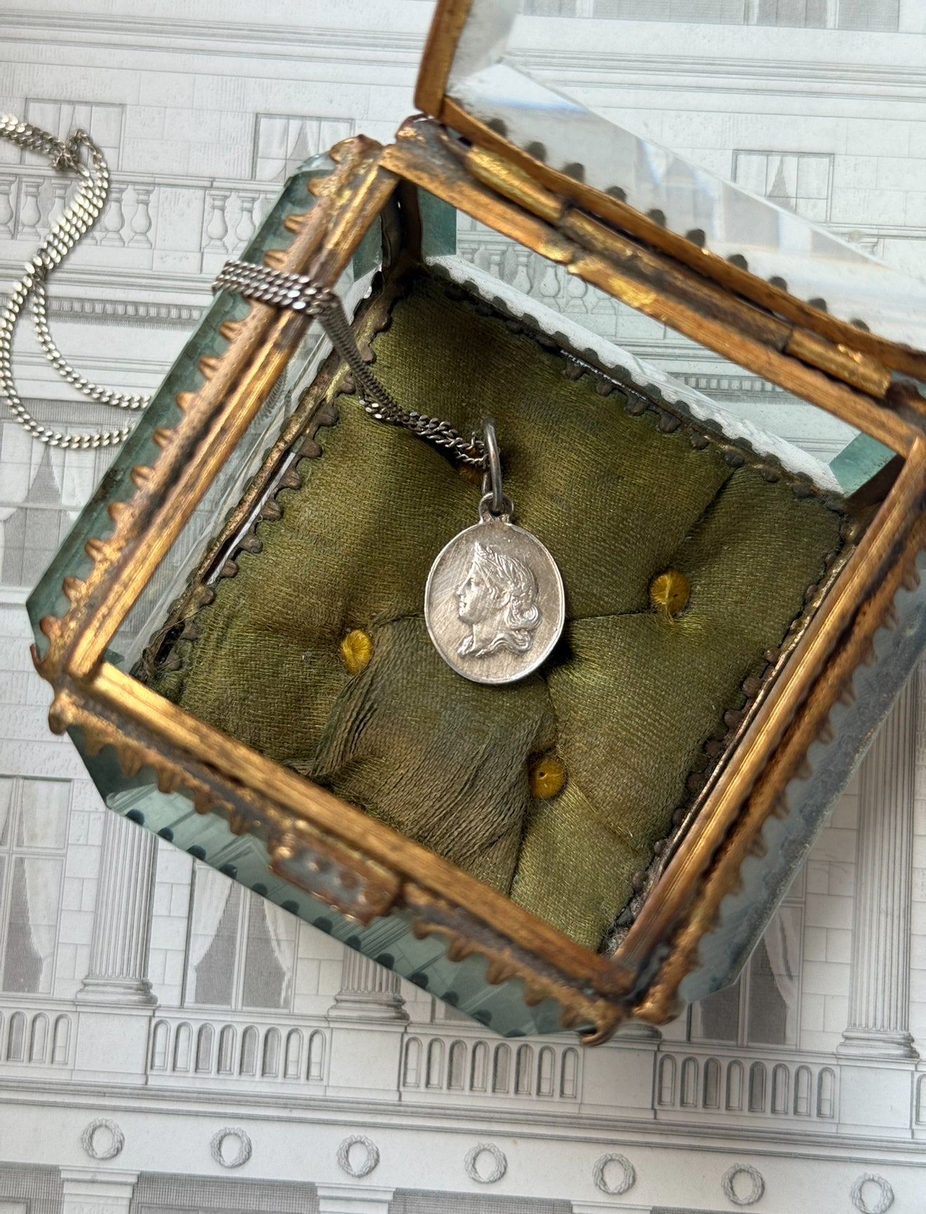 1940s French silver plate Paris municipal ID medallion featuring “La Marianne”